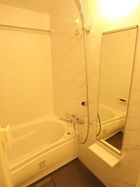 バス・シャワールーム　風呂