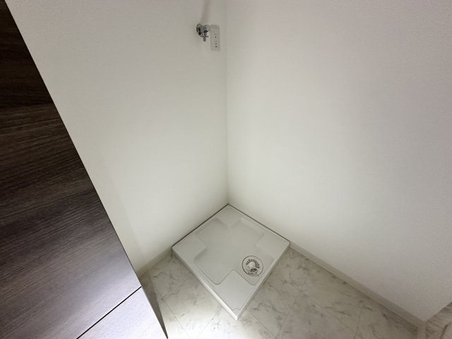 その他設備　洗濯機置き場　同型モデル