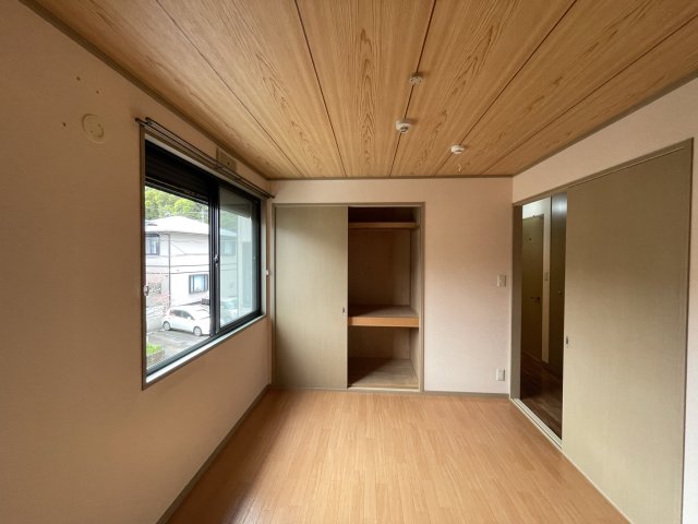 居室・リビング　(参考)同マンション反転間取り他部屋の写真