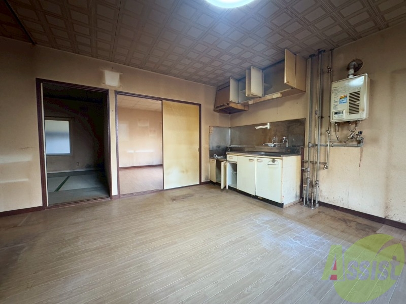 居室・リビング　広くてキレイなお部屋が広がっていて、充実した生活が送れそう。