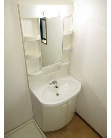 洗面設備　忙しい朝には欠かせない洗面所です♪