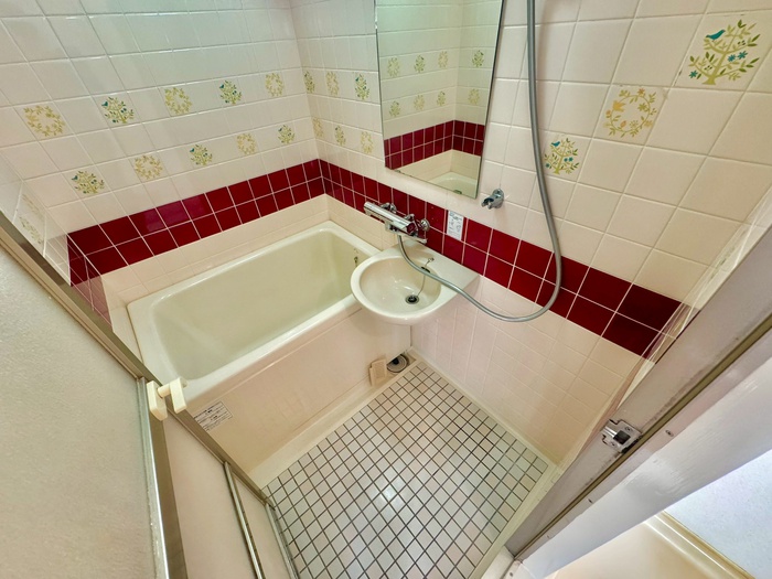 バス・シャワールーム