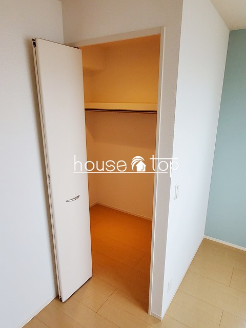 収納　衣類など収納出来ますよ♪