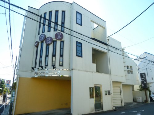 病院　長田こどもクリニック（病院）まで683m