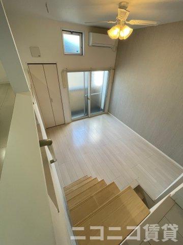 その他部屋・スペース　回転式のファンで空気循環出来る照明付き　※モデルルーム