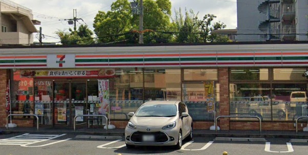 コンビニ　セブンイレブン 茨木三島町店（コンビニ）まで1176m