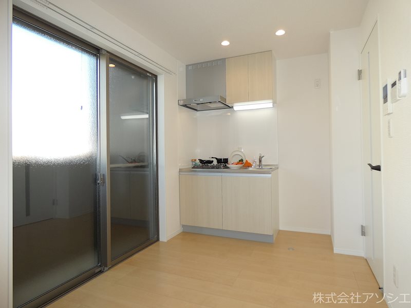 キッチン　※写真は同型タイプのイメージになります。