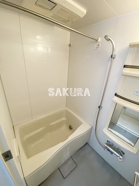 バス・シャワールーム　日々の疲れを癒すお風呂です♪