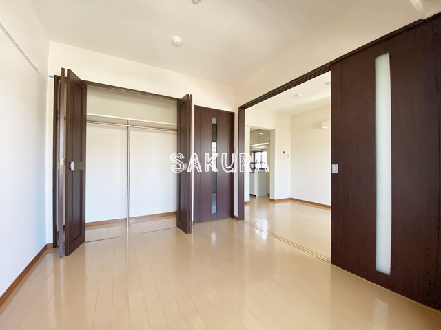 収納　お荷物の多い方でも安心のクローゼット付き♪