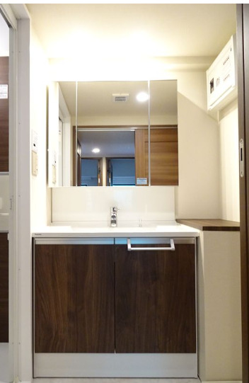 洗面設備　★《見学予約受け付け中》設備充実のハイグレード賃貸マンショ