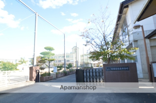 高校・高専　真備陵南高等学校（高校・高専）まで698m