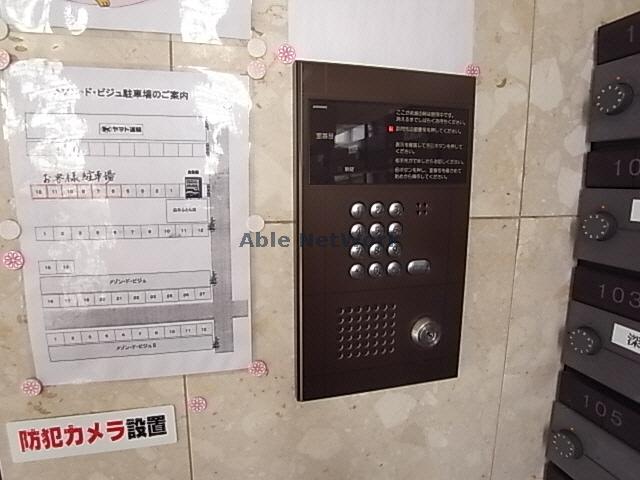 エントランス　エントランス部分