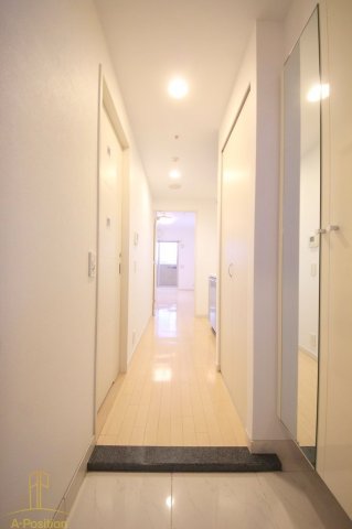 玄関　クラウンハイム北心斎橋フラワーコート