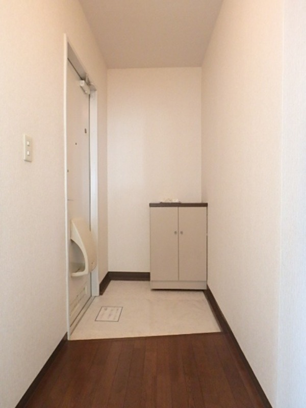 玄関　図面と現状に相違がある場合には現状を優先