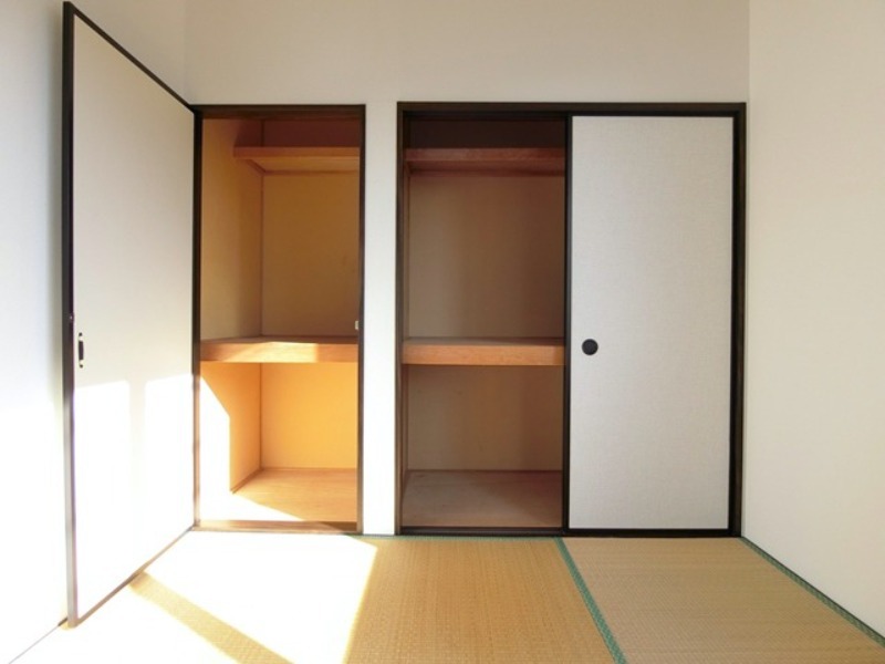 収納　図面と現状に相違がある場合には現状を優先