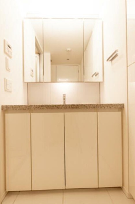 洗面設備　同間取り別室写真