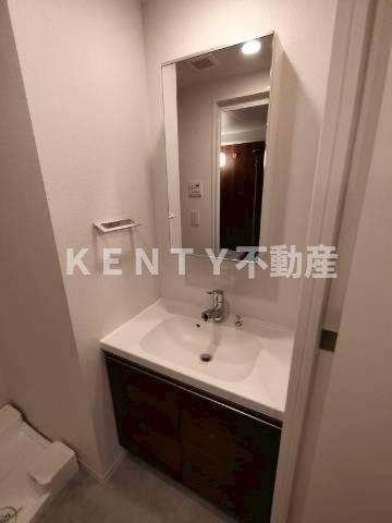 洗面設備　広い洗面スペース