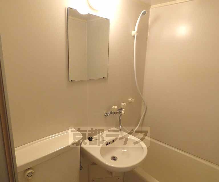 バス・シャワールーム　バスです。