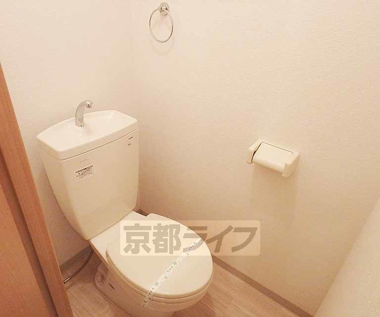 トイレ　洋式トイレです。