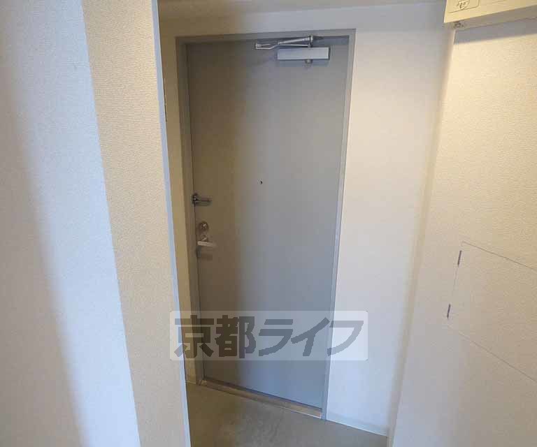 玄関　玄関です。