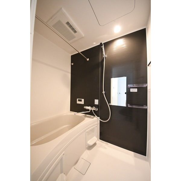 バス・シャワールーム　日々の疲れを癒すお風呂付です