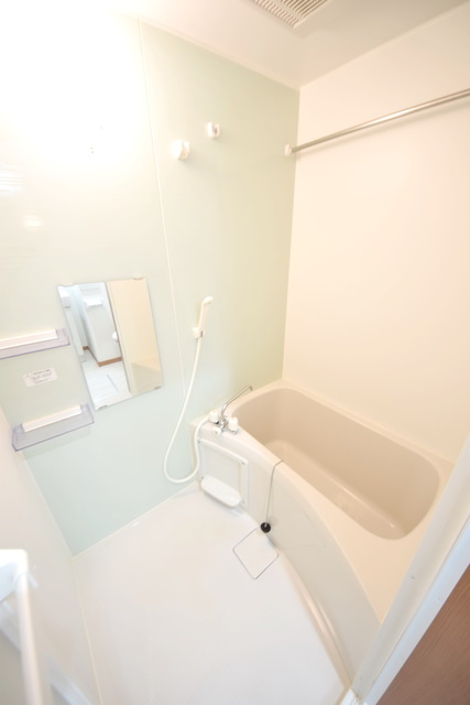 バス・シャワールーム　～疲れもサッパリ～