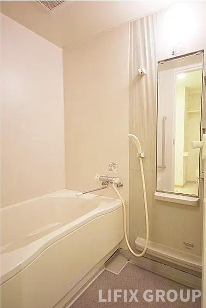 バス・シャワールーム　風呂