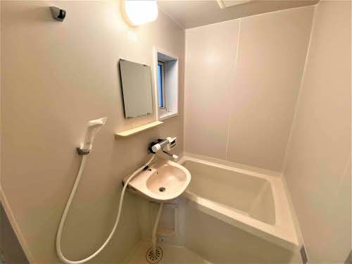 バス・シャワールーム　洋室