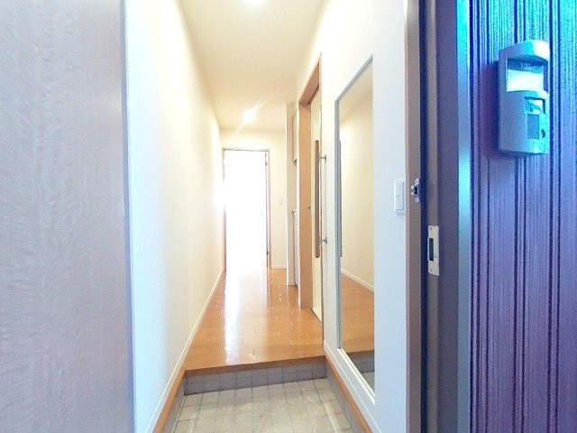 玄関　広々玄関ホール