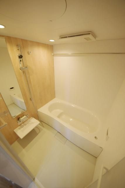 バス・シャワールーム　★バスルームです★