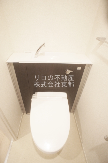 トイレ　洗浄・暖房便座付です！毎日清潔・快適に暮らせますね☆