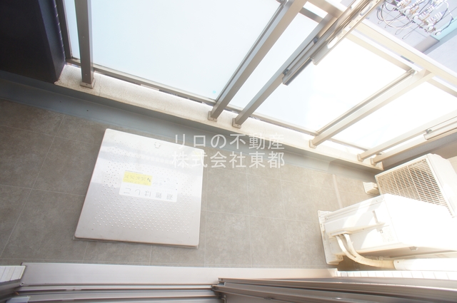 バルコニー　バルコニー付！お天気のいい日は洗濯物も気持ちよく干せますね！