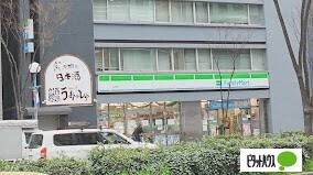 コンビニ　ファミリーマート桜橋店（コンビニ）まで83m