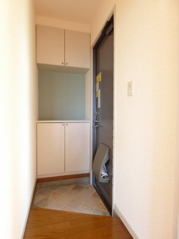 玄関　図面と現状に相違がある場合には現状を優先