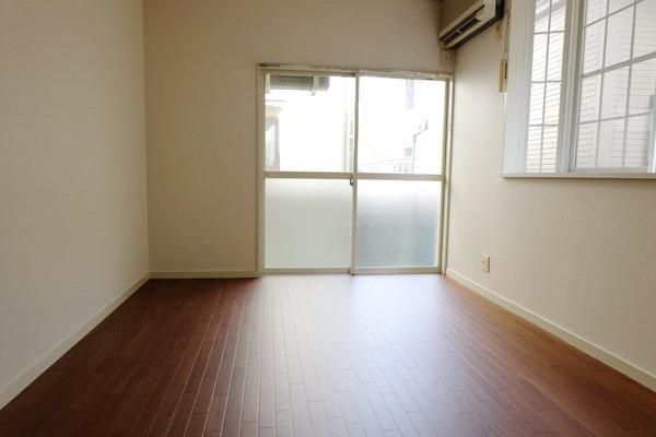 その他部屋・スペース　明るい洋室