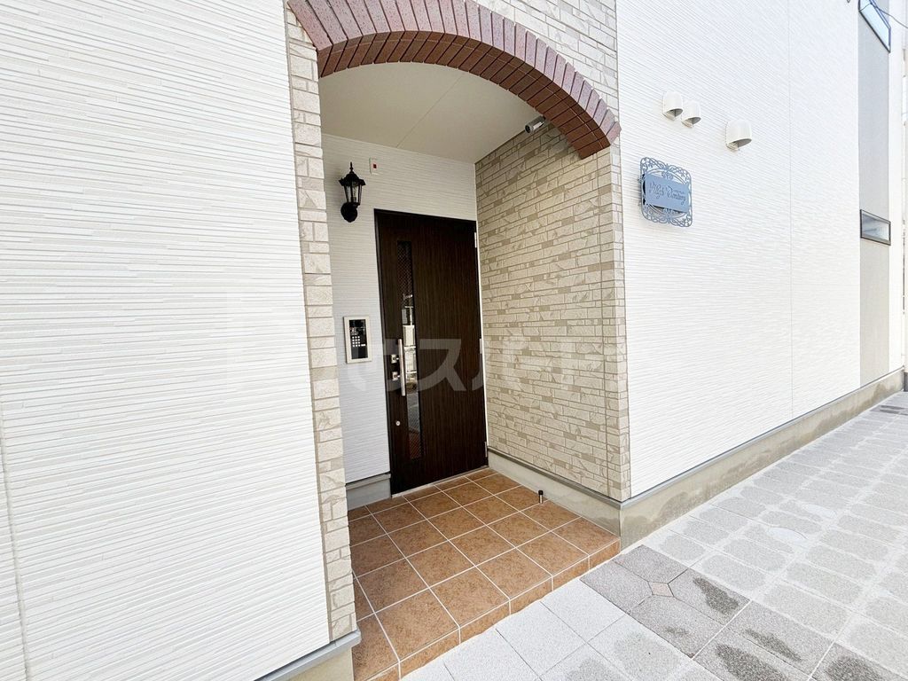 エントランス　エントランス