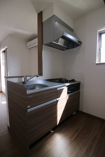 キッチン　同型物件参考写真