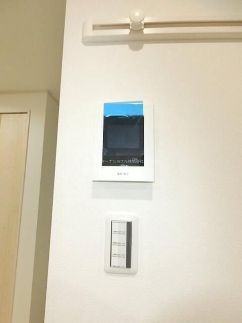 セキュリティ　インターホンはモニター付きで安心です！