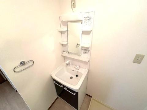 洗面設備　洗髪洗面化粧台