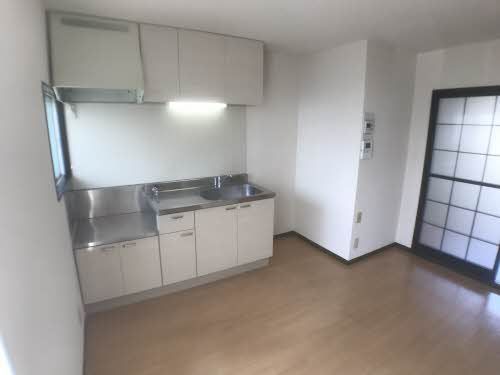 キッチン　シンプルで使い勝手のいいキッチンです。