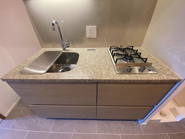 キッチン　カラーパターンが異なりますので、写真はイメージとなります。