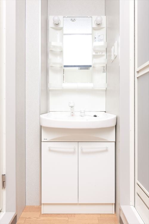 洗面設備　独立洗面化粧台