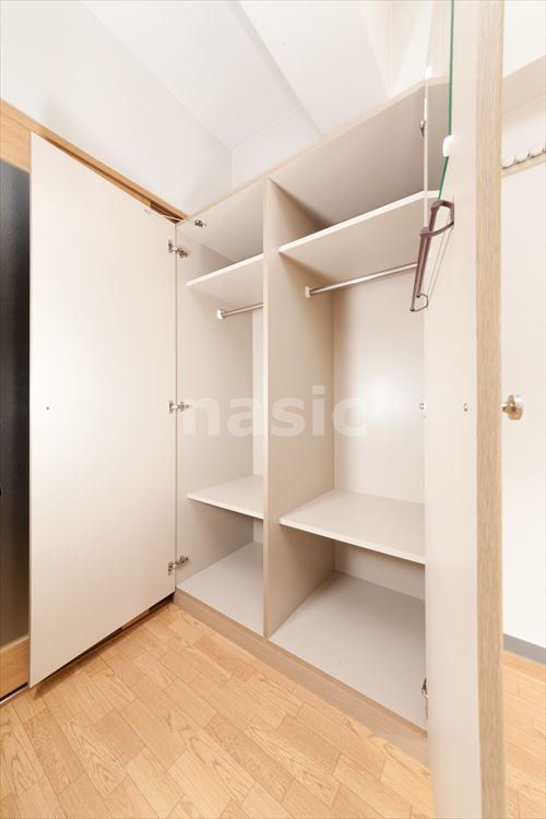 収納　クローゼット