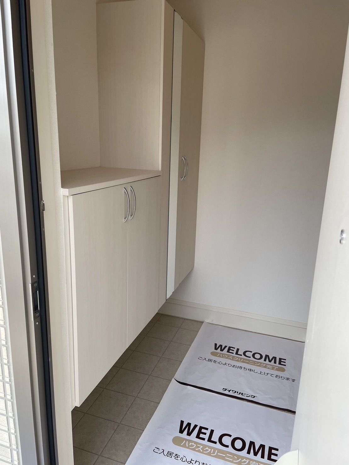 玄関　イメージ写真