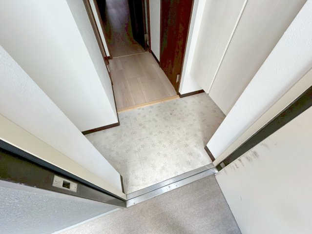 玄関　素敵な玄関は毎朝あなたを元気に送りだしてくれますよ。