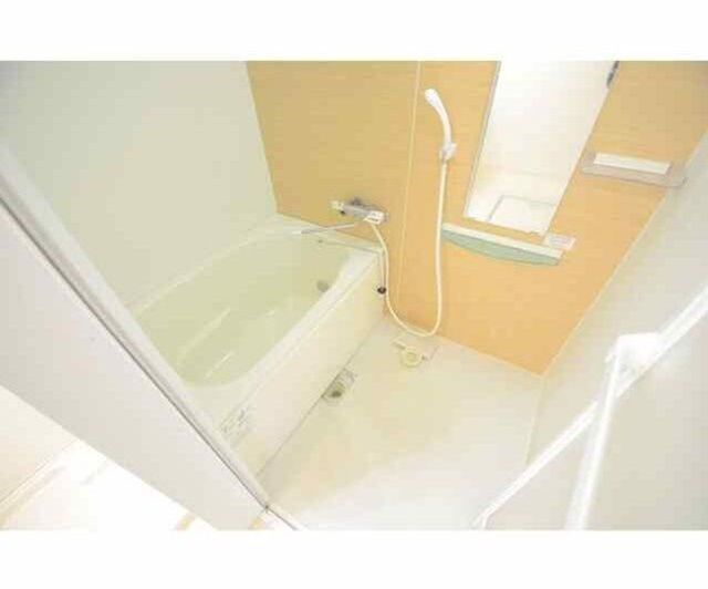 バス・シャワールーム　日々の疲れを癒すお風呂です♪