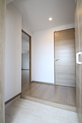 玄関　類似別物件の写真です