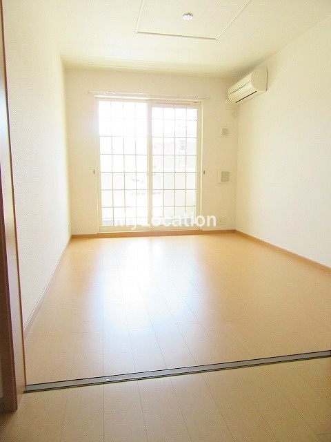 居室・リビング　☆快適なくつろぎ空間です☆