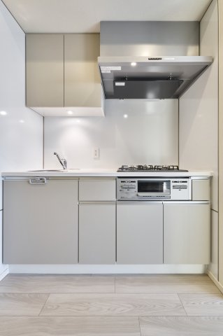 キッチン　3口ココンログリル付き