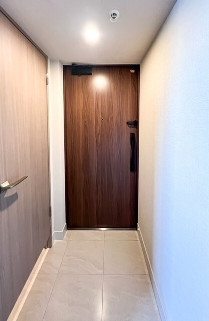 玄関　※写真は同タイプ住戸です。